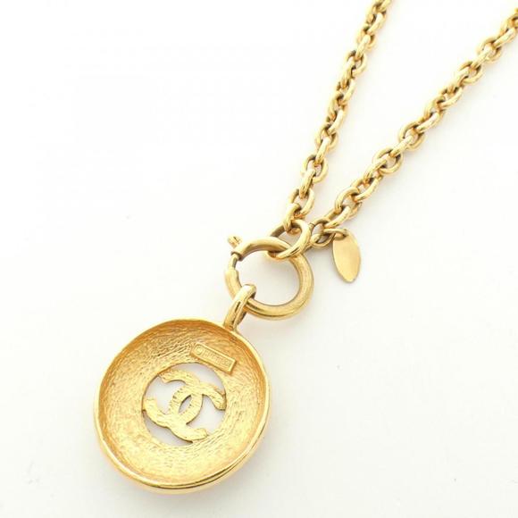 Chanel Necklace - Picture 3 of 6